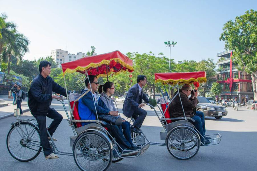 Dịch vụ xe kéo ba gác xích lô chở hàng thuê tại TP Vinh Nghệ An